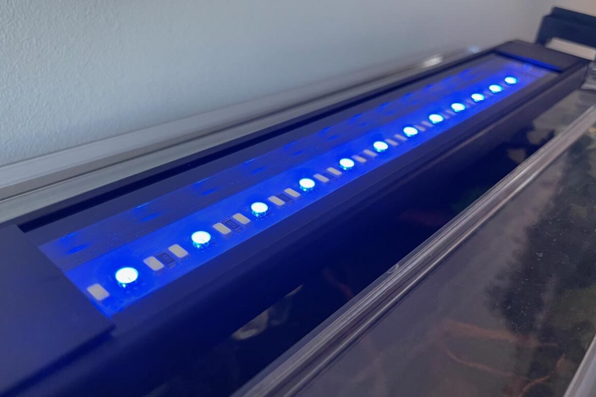 Fluval AquaSky 2.0 LED blau